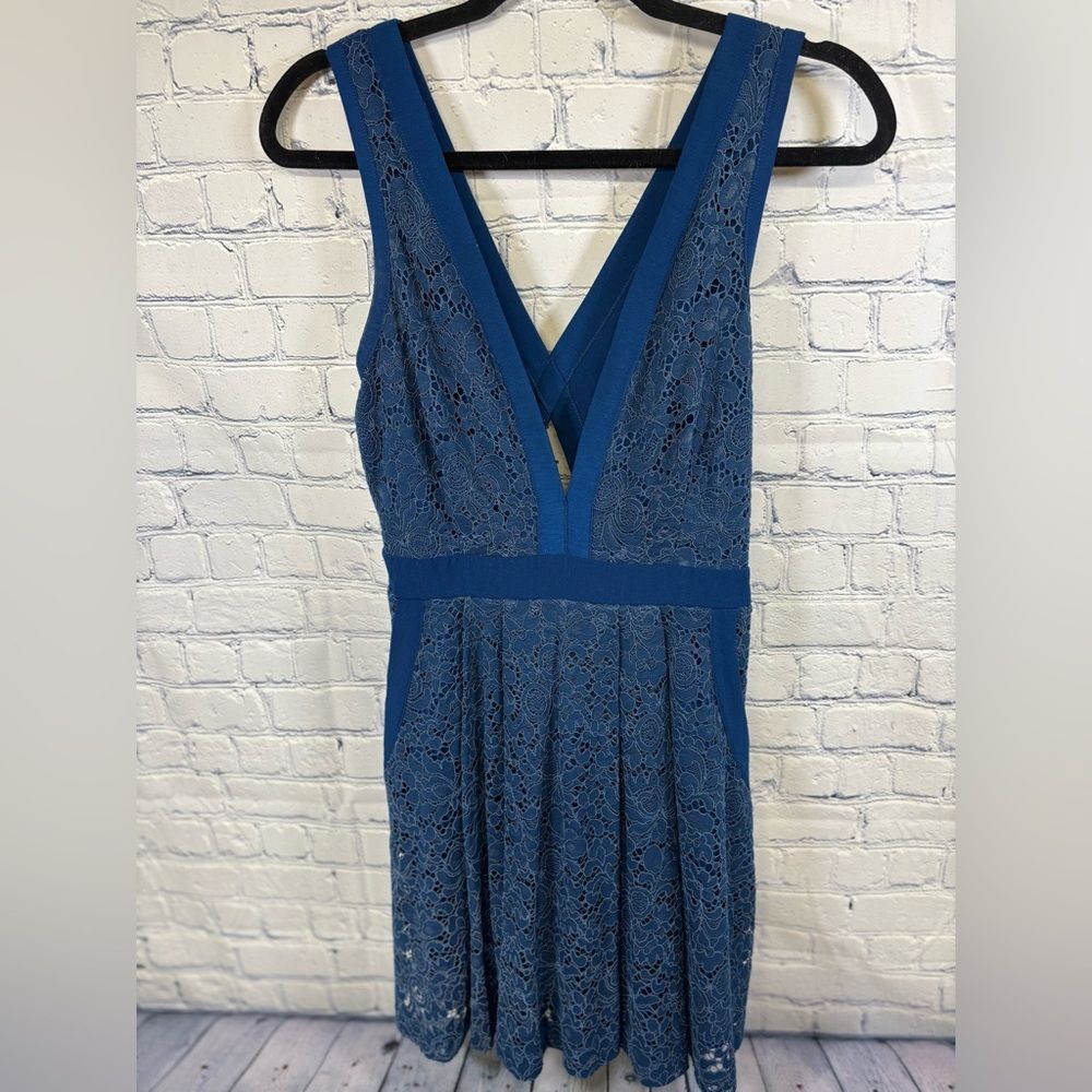 Free People Blue Lovely In Lace Boho Sleeveless V Neck Cutout Back Mini Dress S